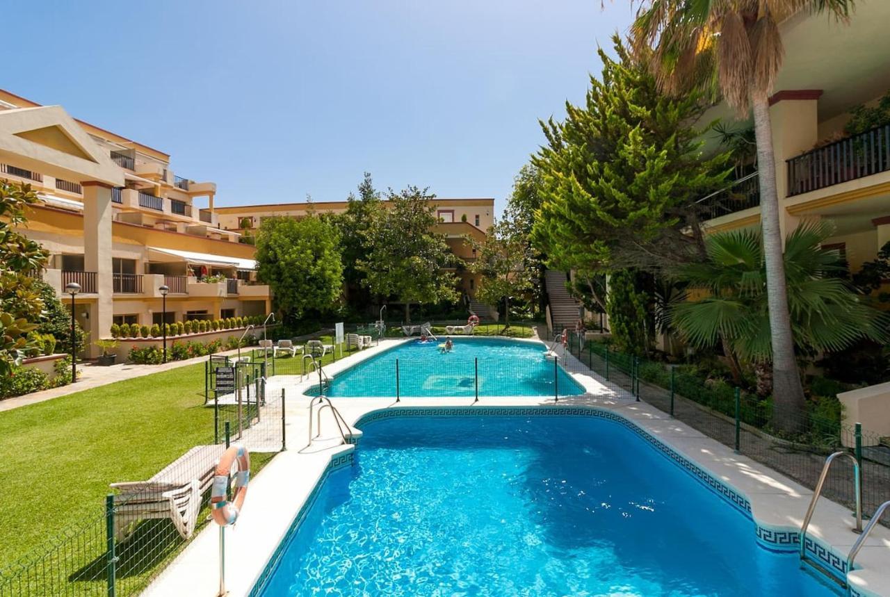 Oleholidays 624 Romana Playa Vistas Al Mar Марбеля Екстериор снимка